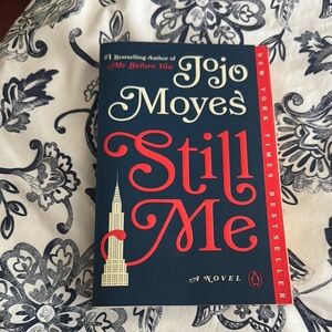 Still Me by Jojo Moyes Softcover